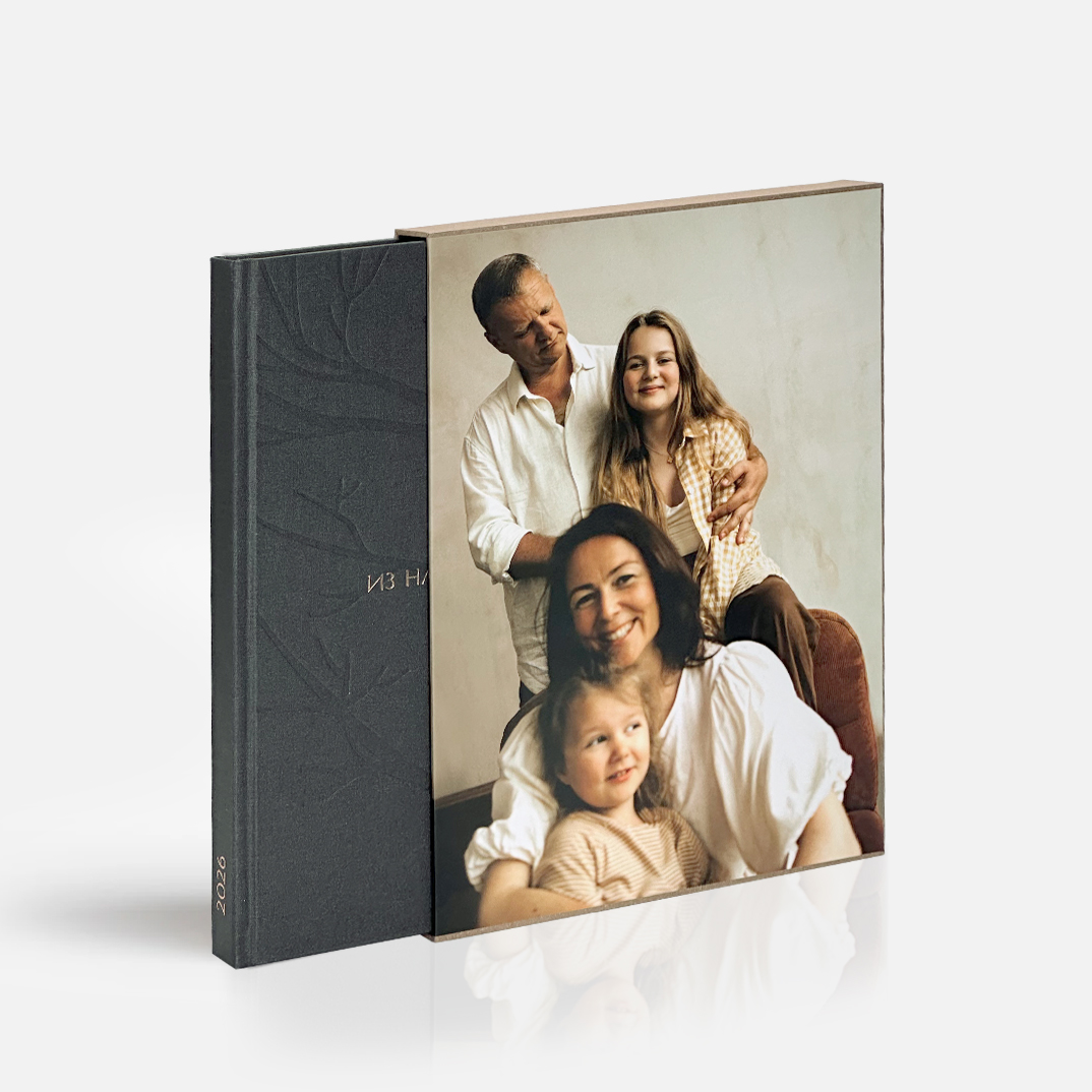 Фотокнига Древо <br />в твердой тканевой обложке и сливером с вашим фото