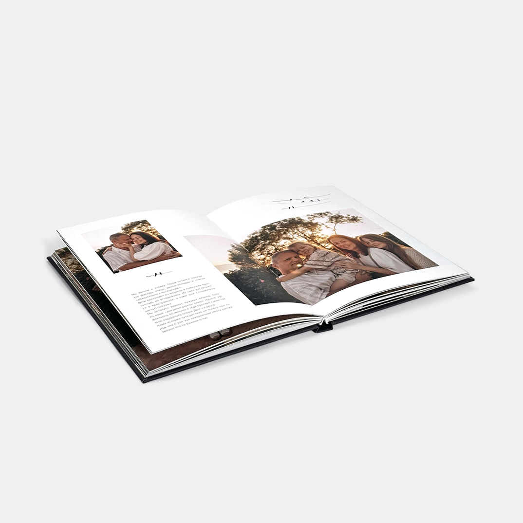 Фотокнига Древо <br />в твердой тканевой обложке и сливером с вашим фото