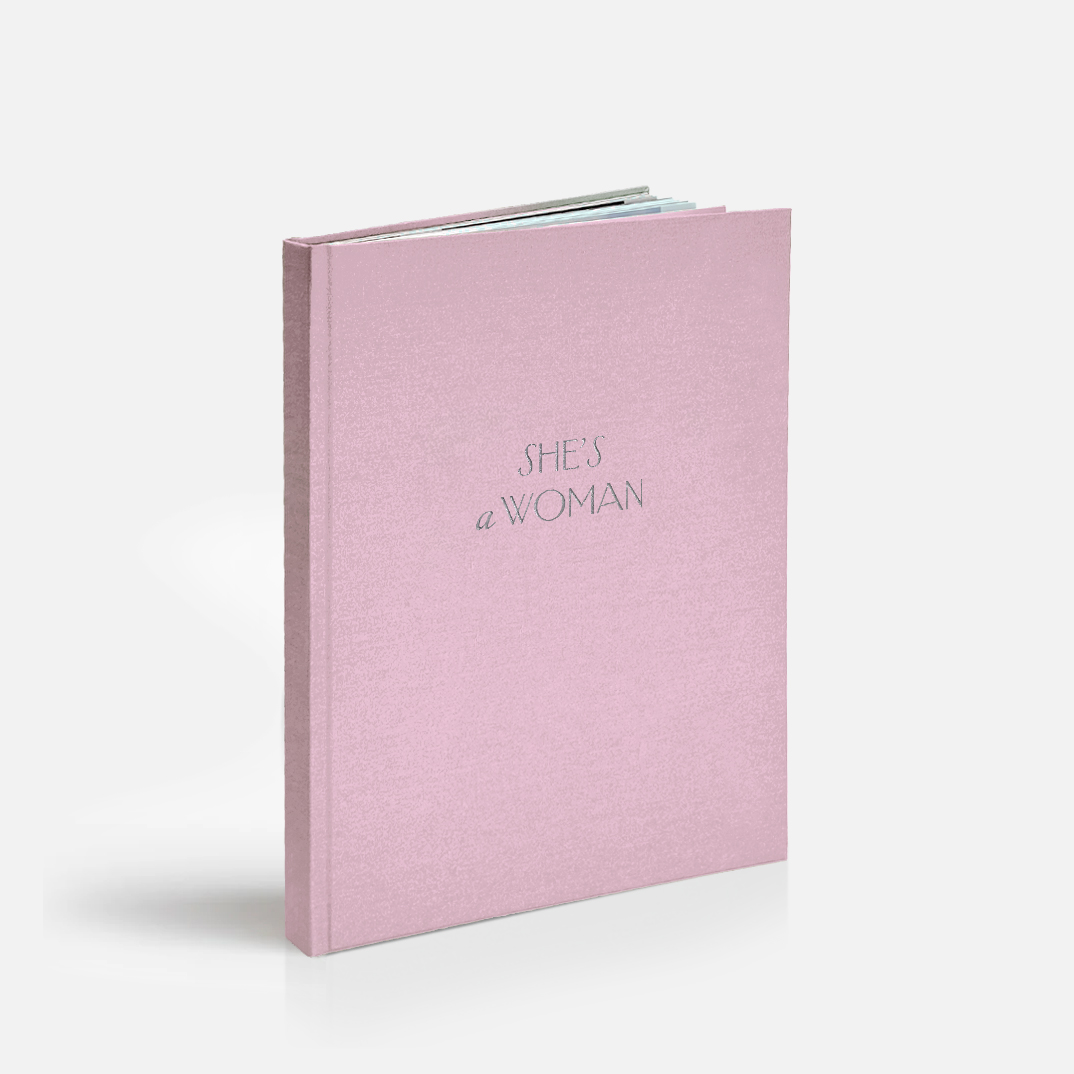 Фотокнига «Линии жизни» <br />в твердой тканевой обложке с тиснением по центру