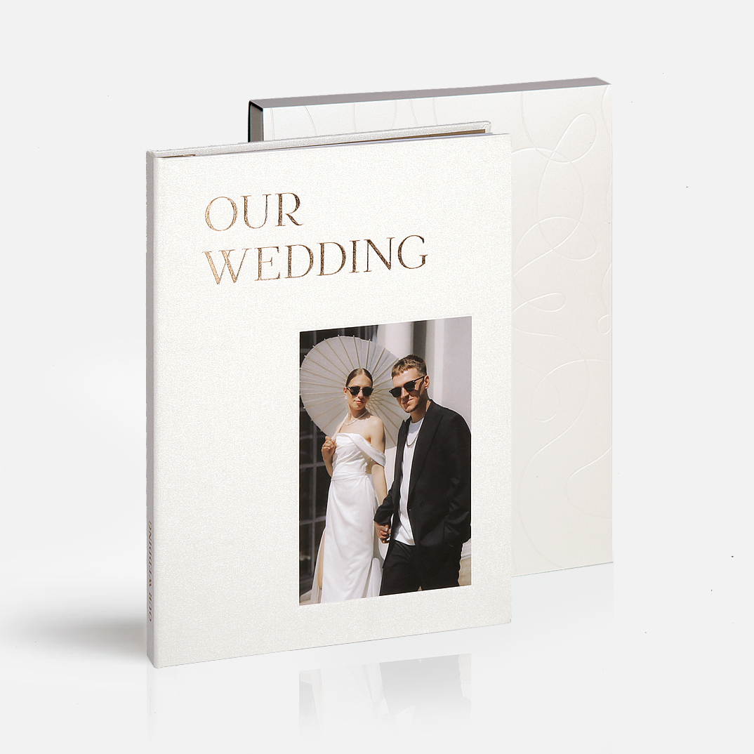 Фотокнига Our Wedding White <br />в твердой жемчужной обложке