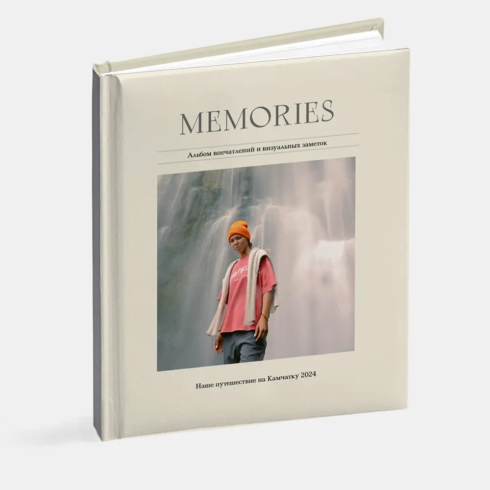 Вертикальная фотокнига в твердой фотообложке Layflat