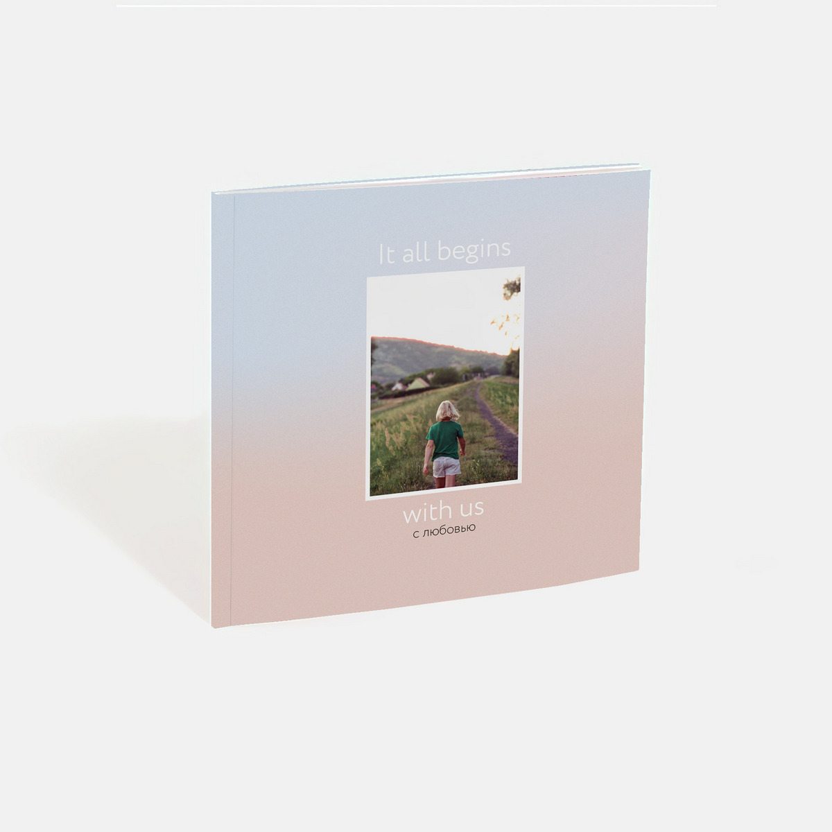 Квадратная фотокнига в мягкой фотообложке